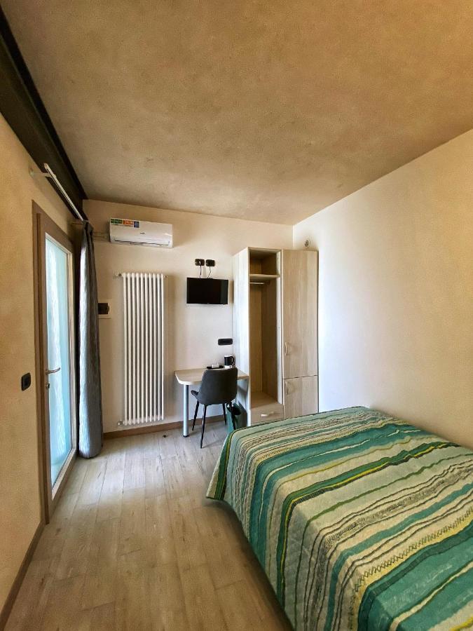 Locazione Turistica El Sghirlo Ξενοδοχείο Vidor Εξωτερικό φωτογραφία